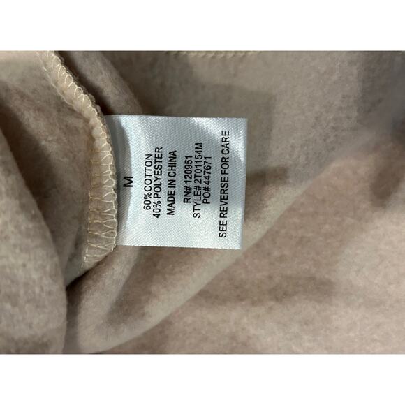 Hippie Rose Cropped Long Sleeve Leopard Medium Sweater Size Medium - Picture 9 of 9